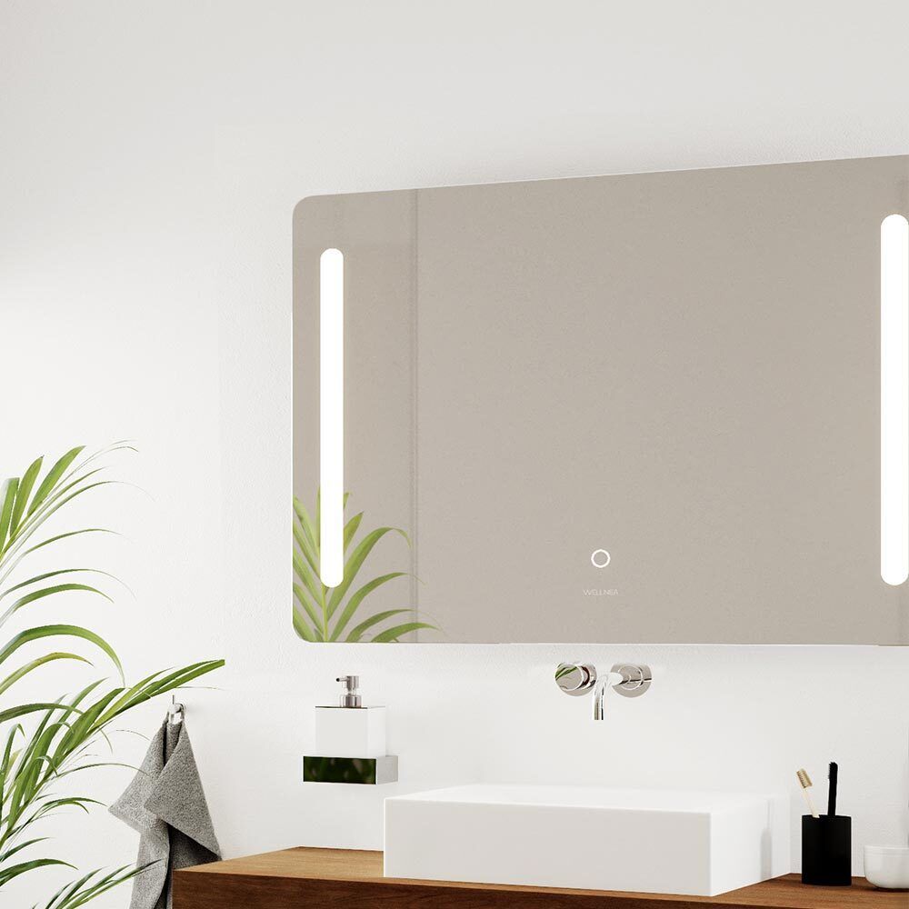 LED-Wandspiegel mit senkrechten Lichtquellen, weitere Ansicht